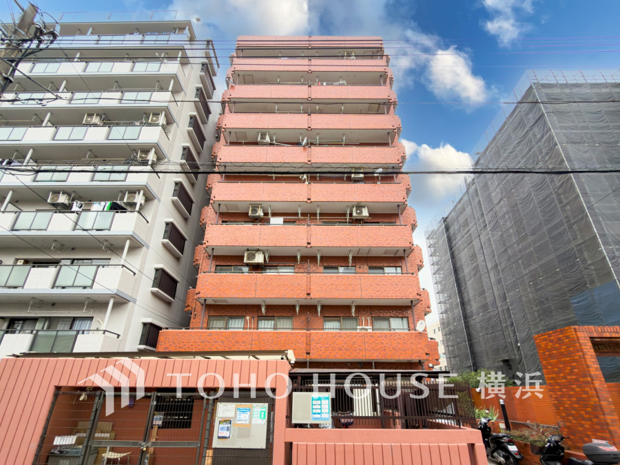 駅近ならではの利便性を実感する好立地マンションです。
