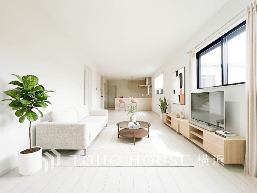 大切な家族やお客様と刻む時を、より上質に。何気ない日常さえも特別に変える、心地よい空間を目指して。※生成AIによるイメージです。家具・小物は販売価格に含まれません。