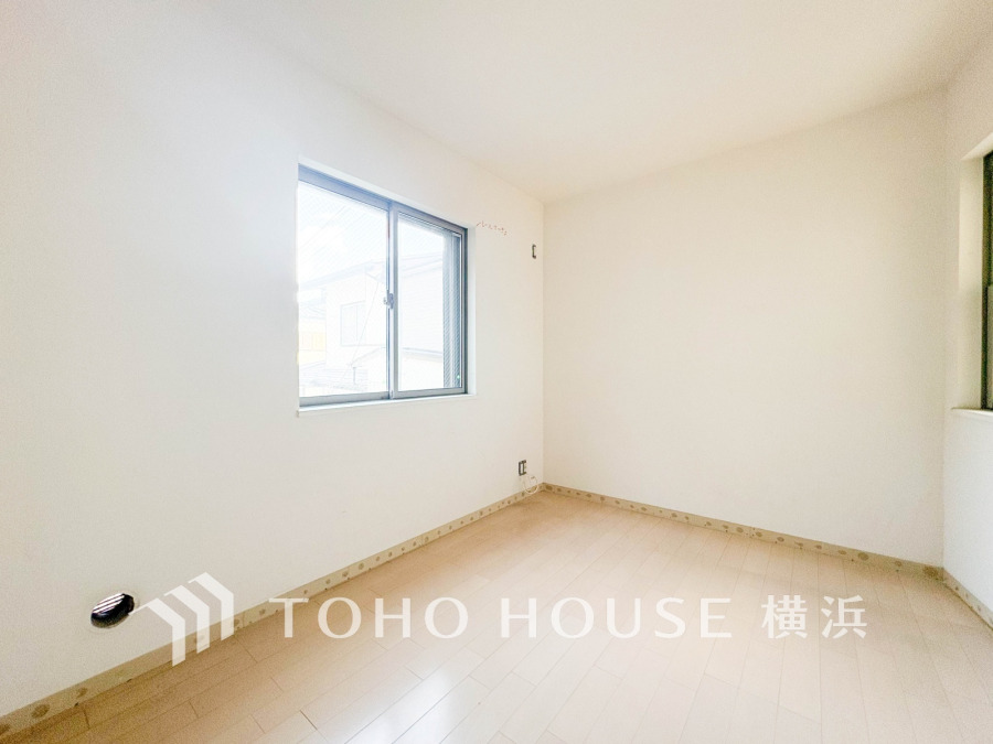 【2025年10月撮影】空間演出に拘り整然とセンス良く纏められた室内は最高の癒し空間でなければなりません。そこで暮らす方々のことを考え抜き、そして造りこんだ空間は極上の癒しを提供してくれます。