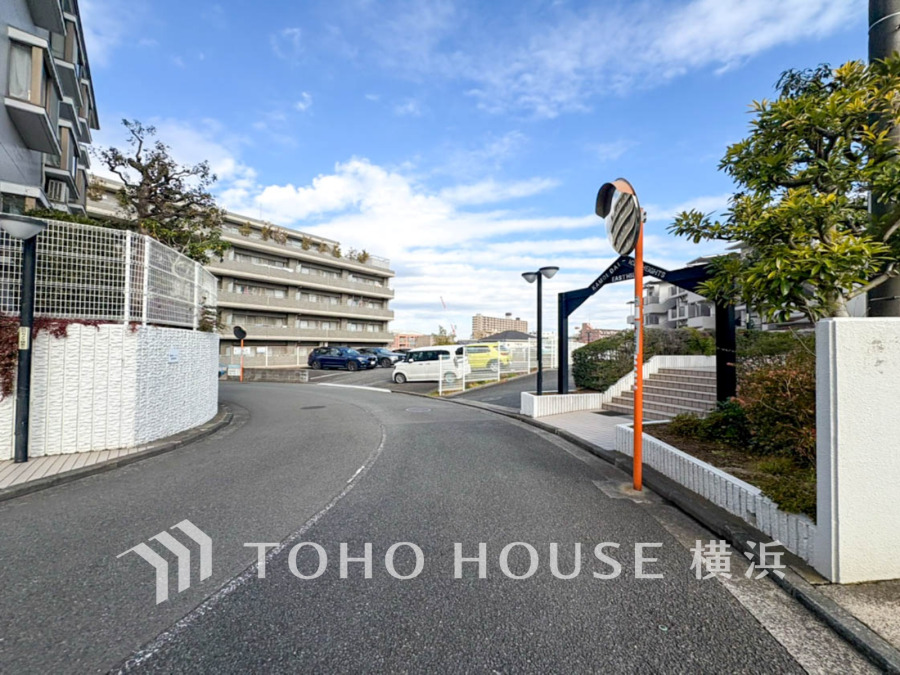 時間のゆとりと空間、爽やかな陽光がもたらす光と風を贅沢なまでに感じる暮らしが始まります。