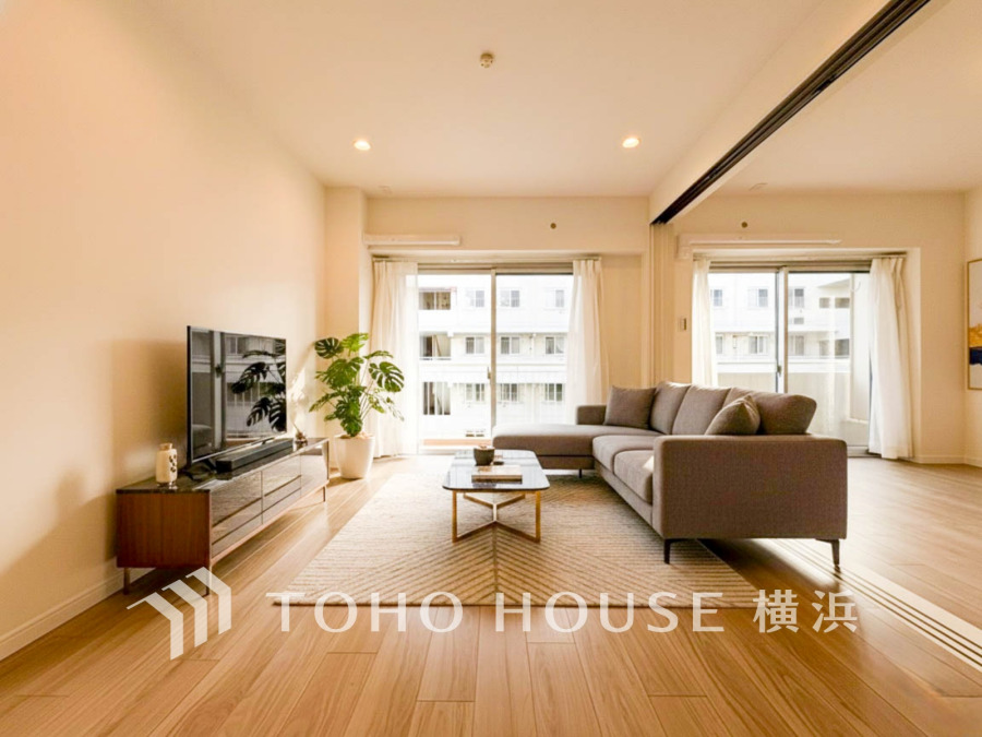 上質な時間を育む暮らしのメインステージ。寛ぎとコミュニケーションを育む居心地のよい場所。