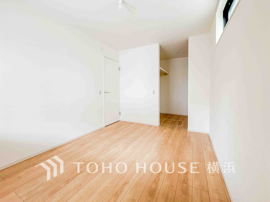 穏やかな寛ぎを届ける上質仕様のゆとりあるお部屋。自分時間を充実させながら心豊かにできるプライベート空間。