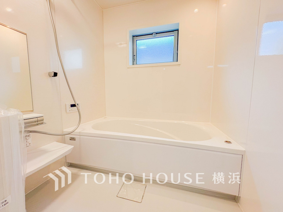 1日の疲れを取り心身を癒すことができる住まいの中のリラクゼーション空間、リラックスできるよう優しいカラーをチョイスしました。時を忘れるほどのんびりできる空間に。