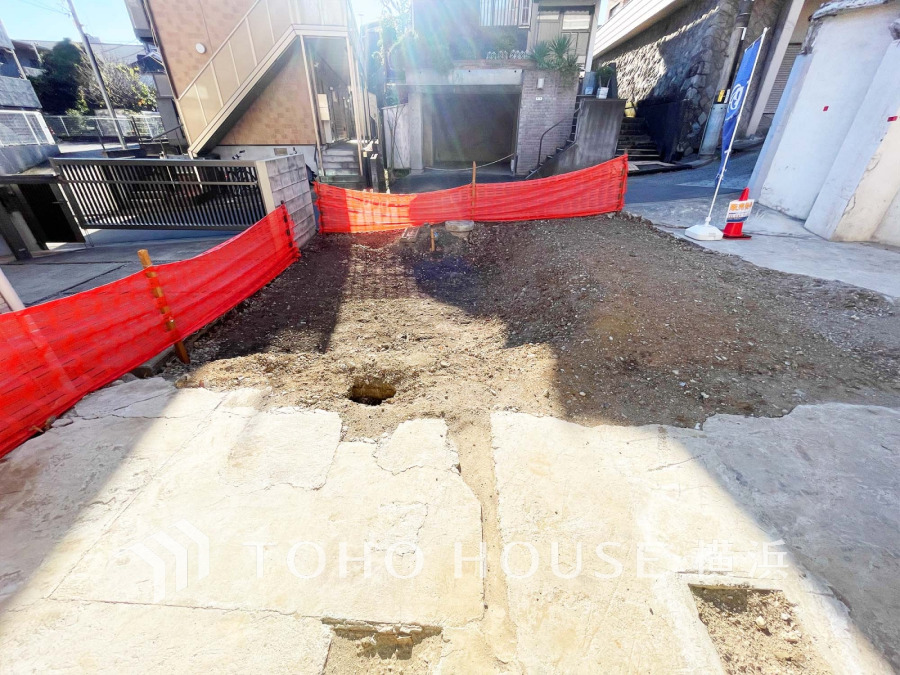 南西道路に面し陽当たり良好です