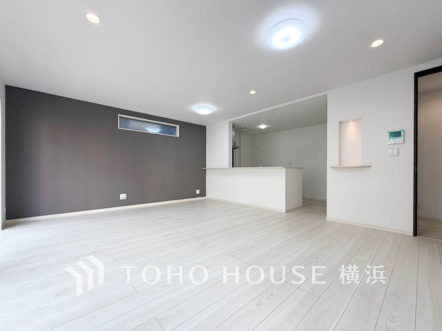 一日の中で多くの時間を過ごすことになる住まいだからこそ、いつも穏やかな空間であるように心掛けています。構成する建材などへの配慮が、住まう方の健康を守ります。