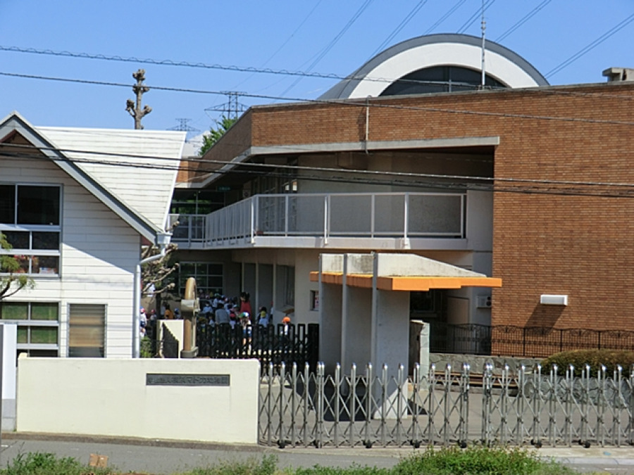 横浜マドカ幼稚園　約700ｍ