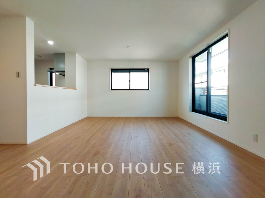 表現された空間は豊かな光と風を纏い、暮らしの時間を豊かにしてくれます。デザインされた空間や建物設備も大切な時間を彩ってくれることでしょう。