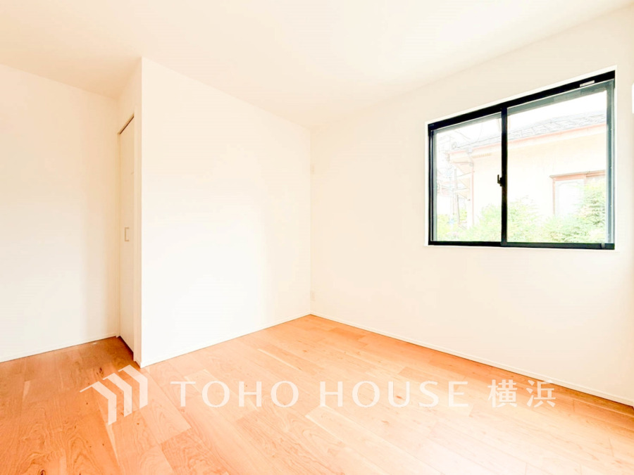 穏やかな寛ぎを届ける上質仕様のゆとりあるお部屋。自分時間を充実させながら心豊かにできるプライベート空間。
