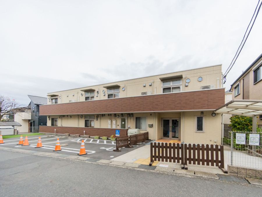 キッズガーデン横浜鶴ヶ峰　約700ｍ