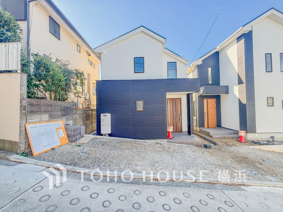 ここから始まる「日常」はご家族にとって大切で貴重な時間。少しでも豊かに、少しでも快適に。そんな想いから生まれた本邸宅は、これから先のお住まいをきっと支えてくれるはずです。