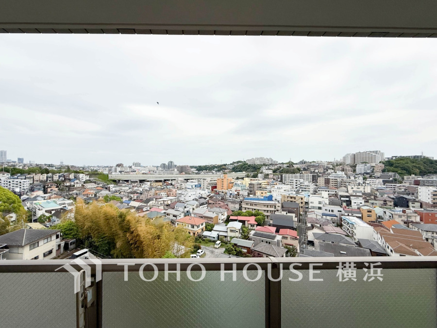 時の流れと共に装いを変える街の景観を独り占め。この街ならではの美しい風景を心ゆくまでお楽しみ下さい。