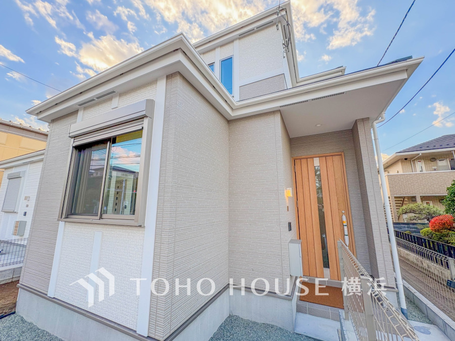 時間のゆとりと空間、爽やかな陽光がもたらす光と風を贅沢なまでに感じる暮らしが始まります。