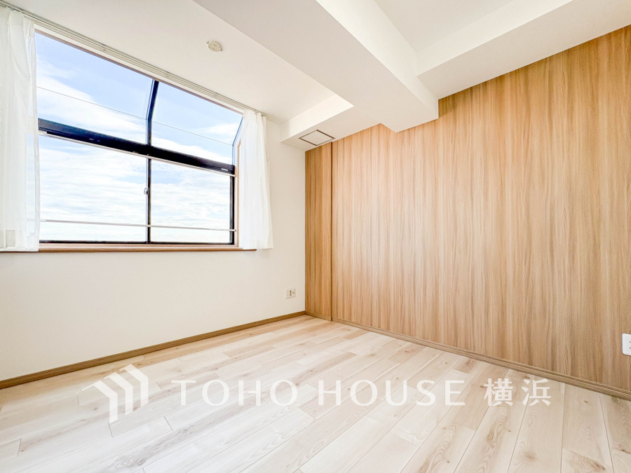 感性を育むプライベートルームはシンプルでスマートな空間。好みの空間で読書をしたり、音楽を聞いたりと一人の時間も充実したものにできます。