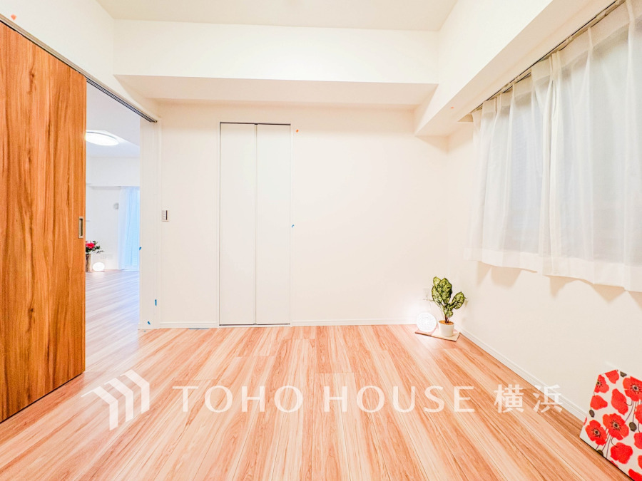 家族一人ひとりの大切なプライベート空間。趣味・感性で個性的に飾って頂けるようシンプルに仕上げてあります。自分時間を充実させながら心豊かなひとときを過ごすための大切な空間。