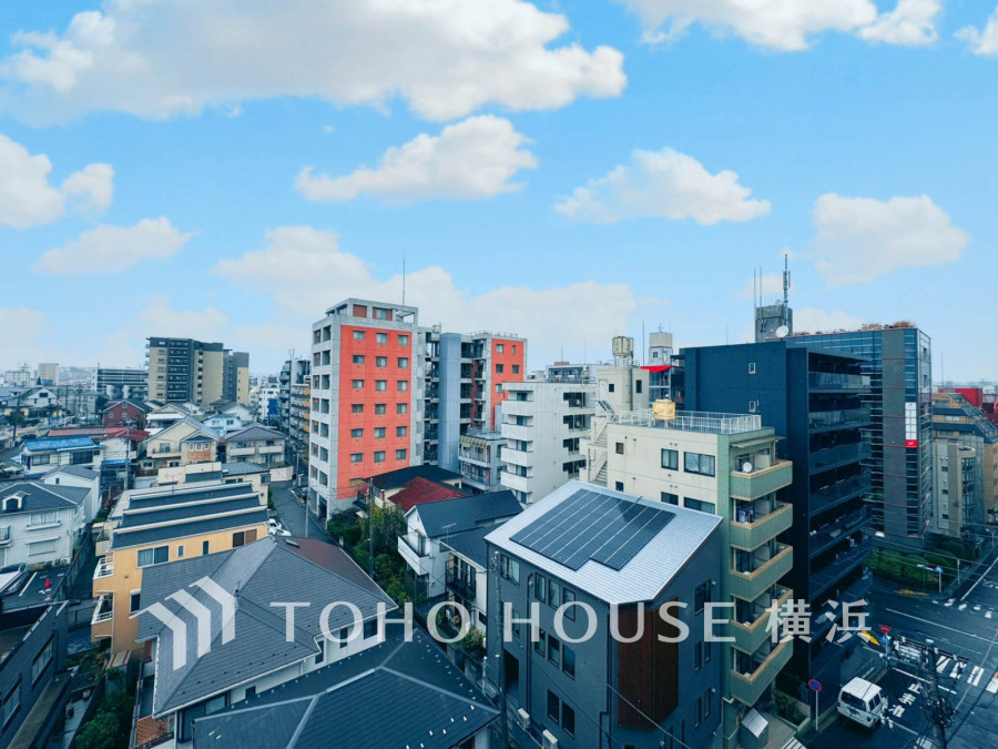 【2026年2月撮影】この開放感ある眺望と共に閑静な住宅街の季節感を演出する四季折々の変化を楽しめる心地よい場所となることでしょう。