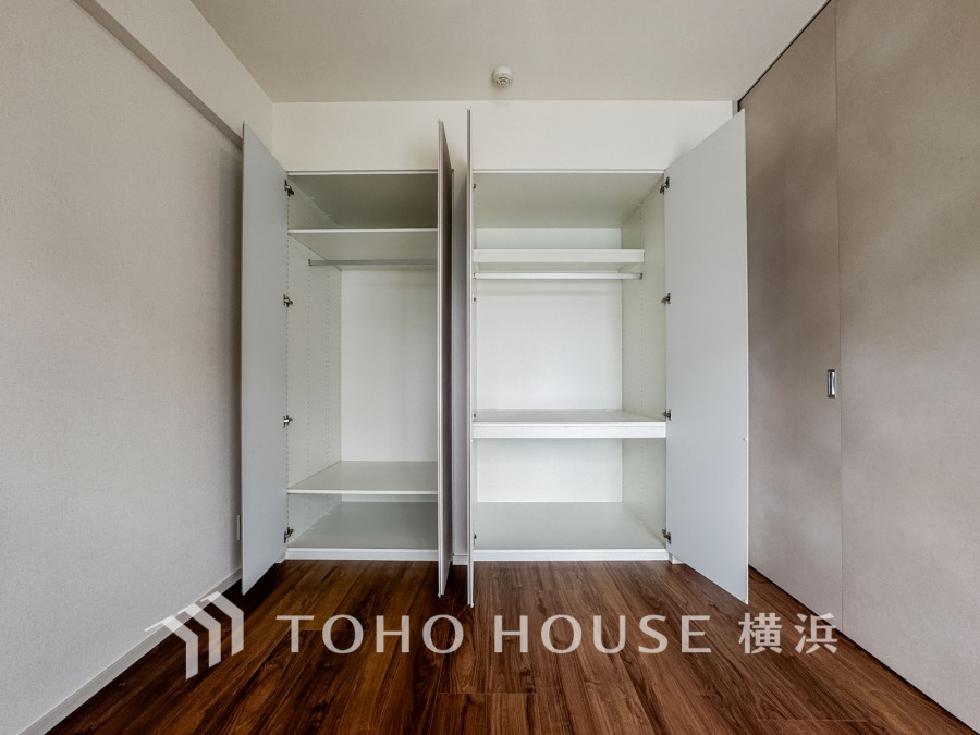 暮らし心地を大きく左右する収納を、適材適所に配置し使い勝手を考慮しました。空間を余すところなく有効利用した収納は生活空間をより上質なものにしてくれるでしょう。