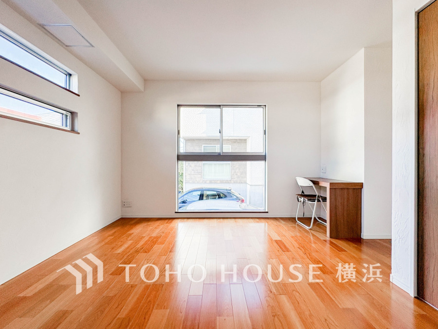 穏やかな寛ぎを届ける上質仕様のゆとりあるお部屋。自分時間を充実させながら心豊かにできるプライベート空間。