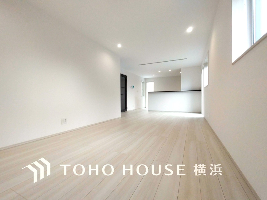ご家族やお友達との時間など、多くの時を刻む空間。何気なく過ぎる時でさえも上質なひと時となる快適な空間を目指して。