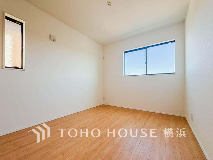 穏やかな寛ぎを届ける上質仕様のゆとりあるお部屋。自分時間を充実させながら心豊かにできるプライベート空間。