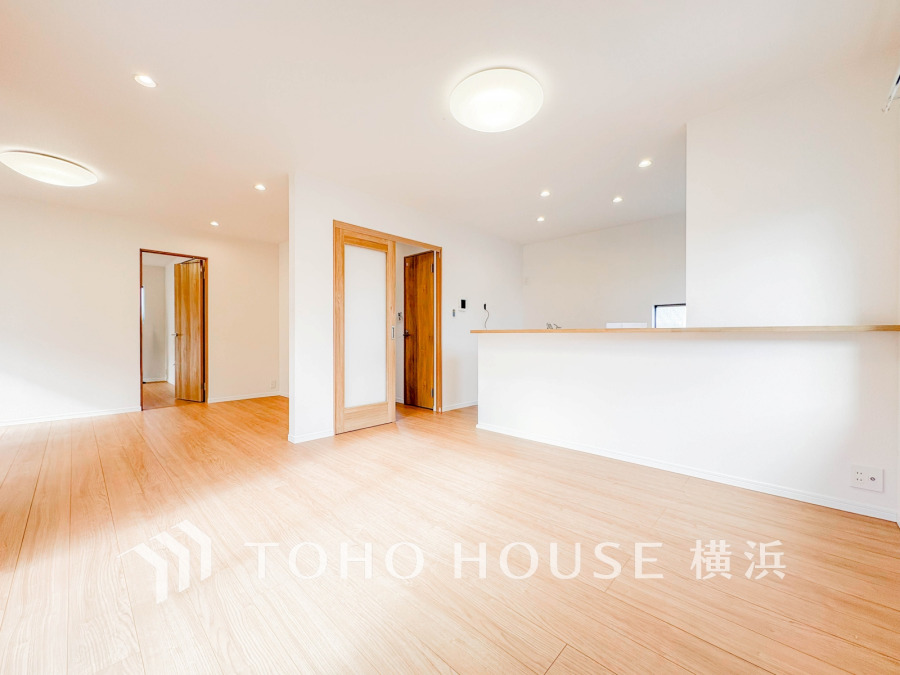 上質な時間を育む暮らしのメインステージ。寛ぎとコミュニケーションを育む居心地のよい場所。