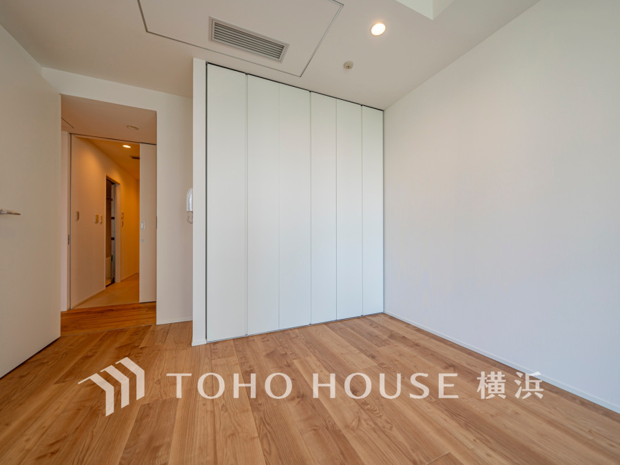 穏やかな寛ぎを届ける上質仕様のゆとりあるお部屋。自分時間を充実させながら心豊かにできるプライベート空間。