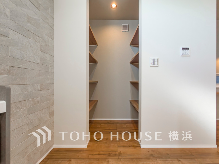 住まいの快適性を左右する収納は欲しい場所に使い勝手のよい収納を確保しています。