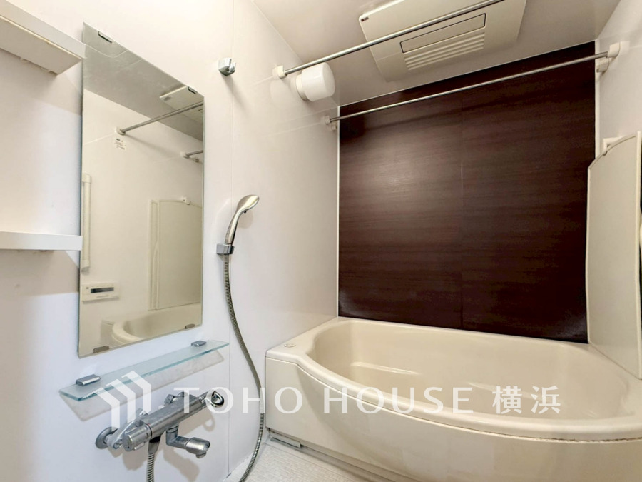 1日の疲れを取り心身を癒すことができる住まいの中のリラクゼーション空間、リラックスできるよう優しいカラーをチョイスしました。時を忘れるほどのんびりできる空間に