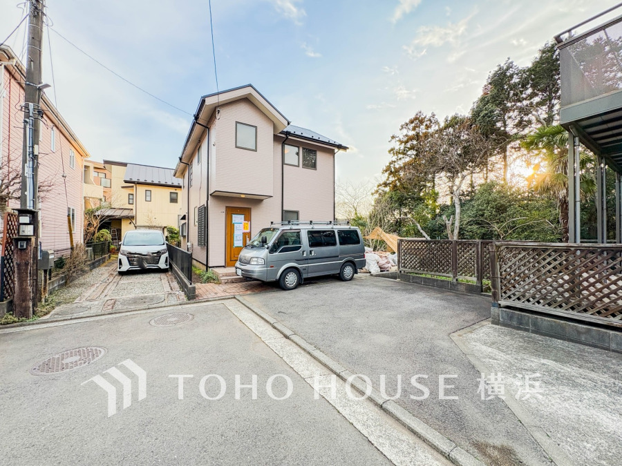 ここから始まる「日常」はご家族にとって大切で貴重な時間。少しでも豊かに、少しでも快適に。そんな想いから生まれた本邸宅は、これから先のお住まいをきっと支えてくれるはずです。