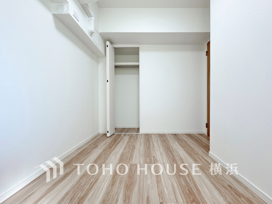 1日の疲れを癒し、心地よく寛げるようゆったりとした広さを確保しています。プライベートタイムをより優雅に穏やかに…。落ち着いた雰囲気を紡ぎます。