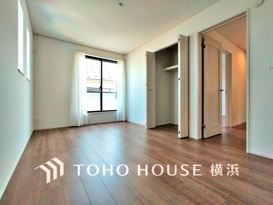 穏やかな寛ぎを届ける上質仕様のゆとりあるお部屋。自分時間を充実させながら心豊かにできるプライベート空間。