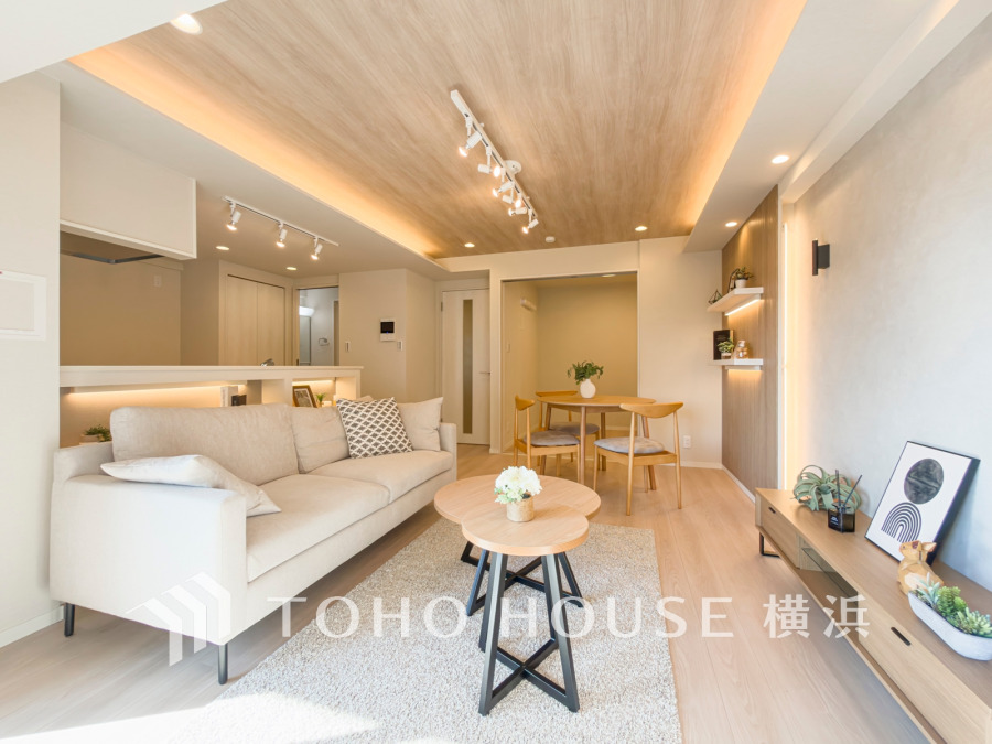 ご家族やお客様との時間など、多くの時を刻む空間。何気なく過ぎる時でさえも上質なひと時となる快適な空間を目指して。