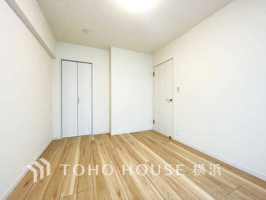 感性を育むプライベートルームはシンプルでスマートな空間。好みの空間で読書をしたり、音楽を聞いたりと一人の時間も充実したものにできます。