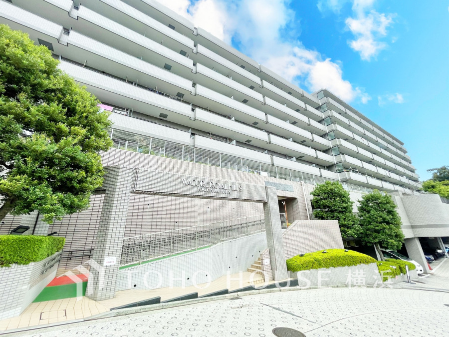 時間のゆとりと空間、爽やかな陽光がもたらす光と風を贅沢なまでに感じる暮らしが始まります。
