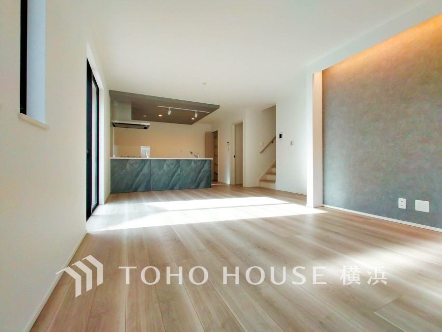 上質な時間を育む暮らしのメインステージ。寛ぎとコミュニケーションを育む居心地のよい場所。