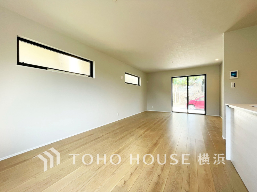 和やかで洗練された空間の演出。寛ぎとコミュニケーションを育む居心地のよい場所。