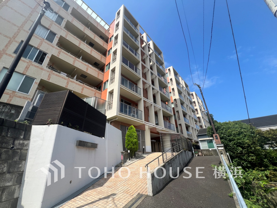 時間のゆとりと空間、爽やかな陽光がもたらす光と風を贅沢なまでに感じる暮らしが始まります。