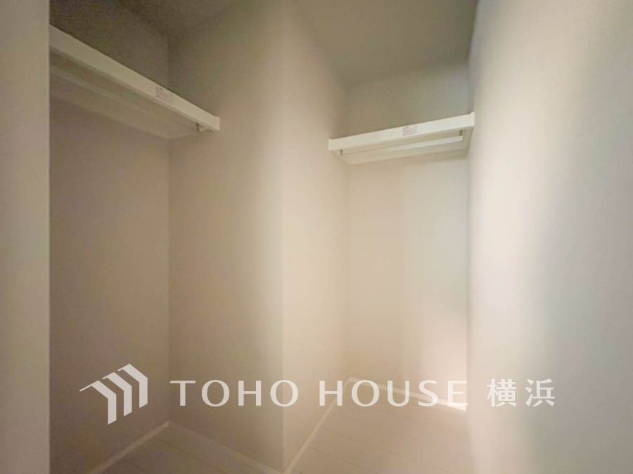 お客様の求める本当の“住み心地”とは何なのか。そのための一手間一工夫を惜しみません。街並みや周辺の環境に呼応しながら、美しく、そして毎日の暮らしを考慮した機能性の高い住まい。