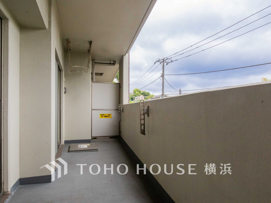 太陽に愛された邸は、陽当り・通風に優れた魅力的で快適さを追求した邸宅でした。ここに住むからこそ意味がある。