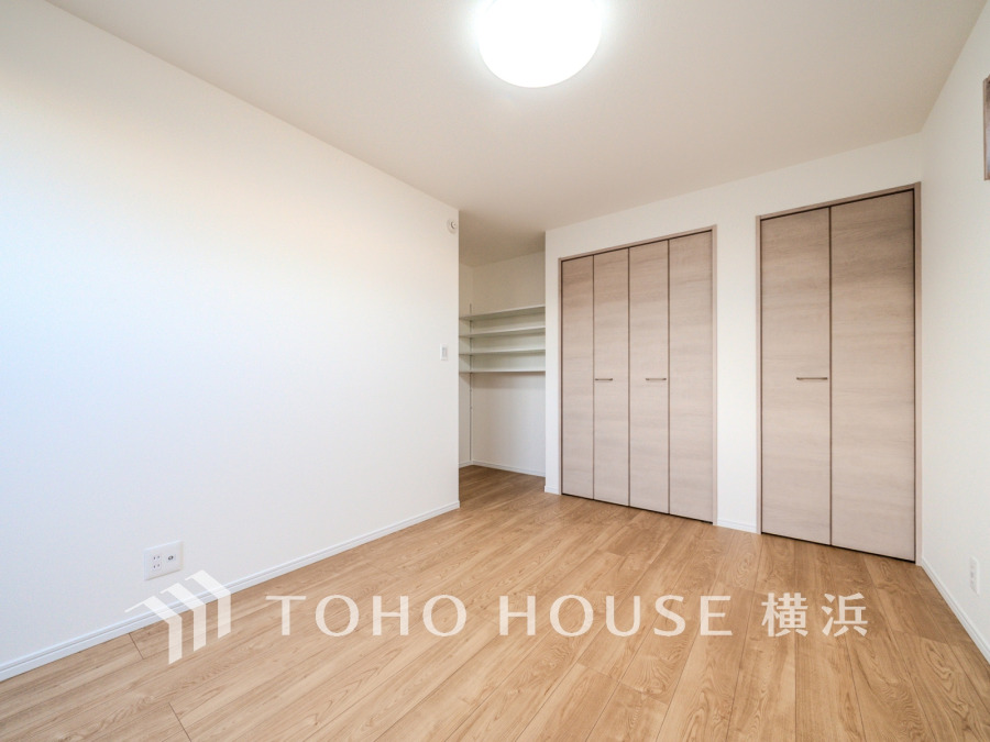 全室６帖以上のゆとりある洋室。収納も充実しています。