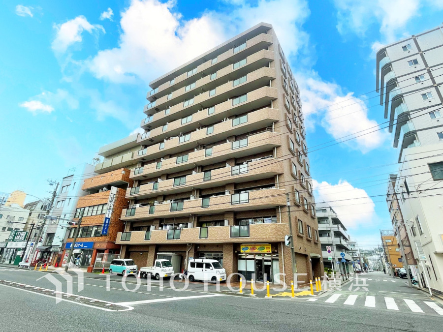 流行に左右されず、将来に渡って価値が継続する「上質」な佇まい。お洒落な雰囲気や自然の潤い、親しみやすさといった個性を、街に新たな価値をもたらし続ける。