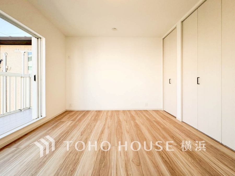 お子様のスタディ空間として、あるいは書斎やホビールームとして生活スタイルに合わせて使えるプライベートルーム。お好みのインテリアでお気に入りの空間に仕上げてください。