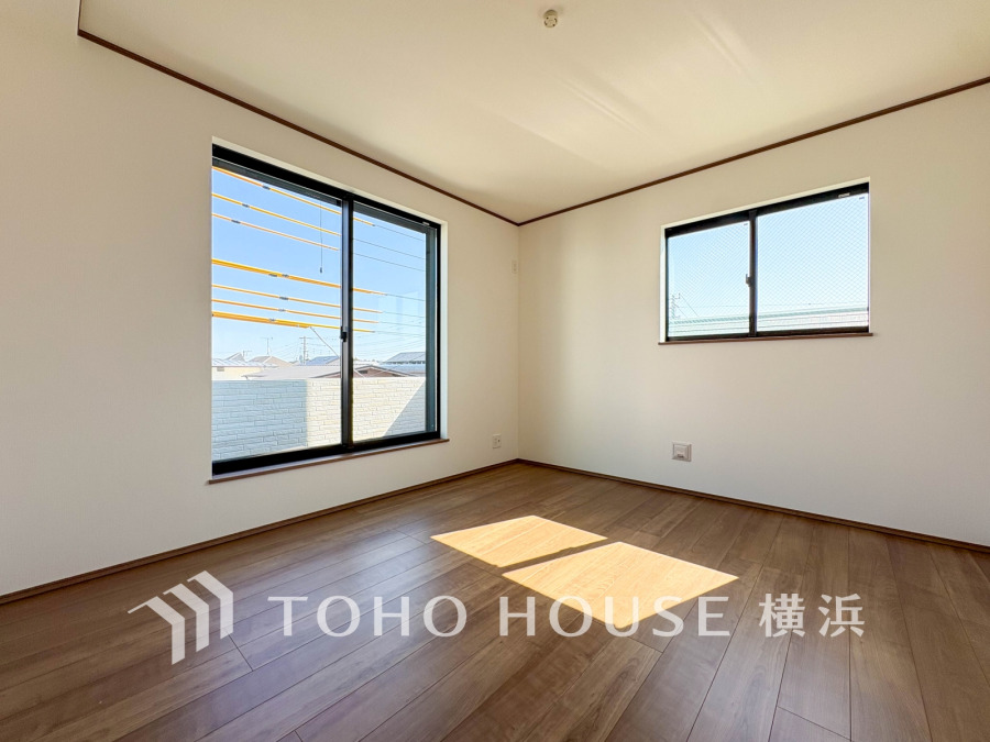 感性を育むプライベートルームはシンプルでスマートな空間。好みの空間で読書をしたり、音楽を聞いたりと一人の時間も充実したものにできます。