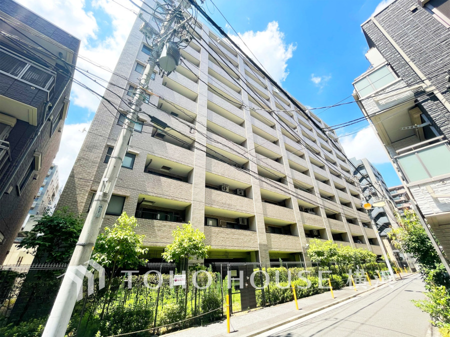 時間のゆとりと空間、爽やかな陽光がもたらす光と風を贅沢なまでに感じる暮らしが始まります。