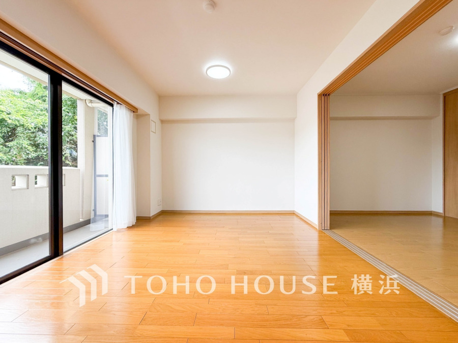 ご家族やお客様との時間など、多くの時を刻む空間。何気なく過ぎる時でさえも上質なひと時となる快適な空間を目指して。