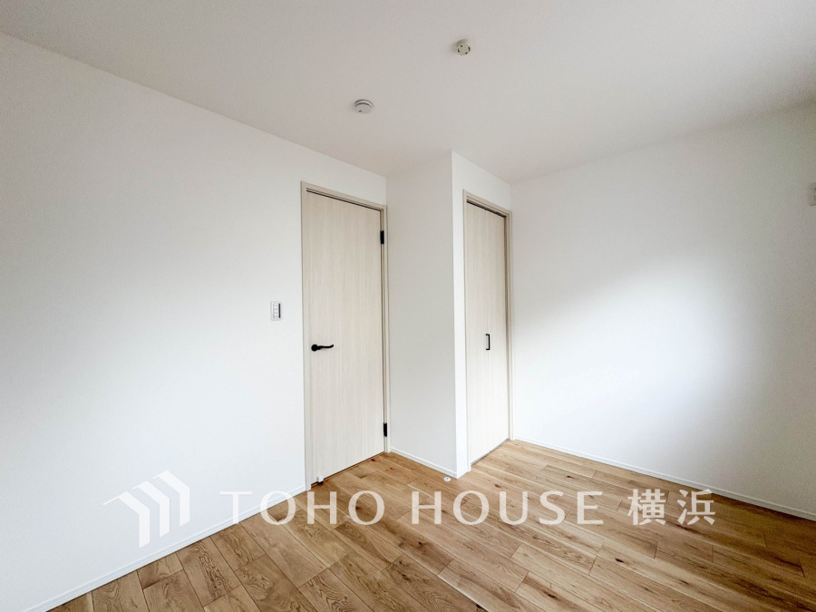 感性を育むプライベートルームはシンプルでスマートな空間。好みの空間で読書をしたり、音楽を聞いたりと一人の時間も充実したものにできます。