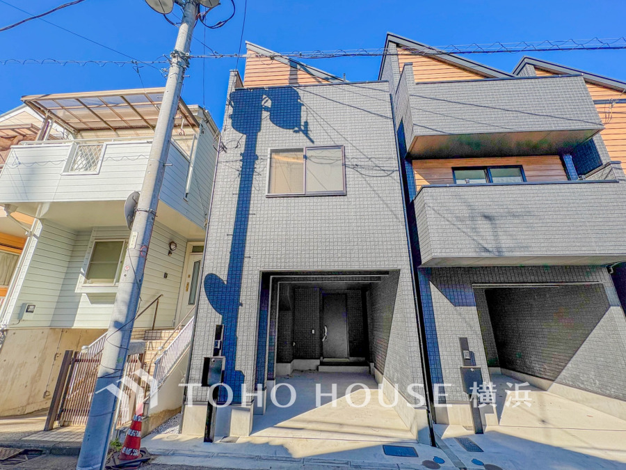 ここから始まる「日常」はご家族にとって大切で貴重な時間。少しでも豊かに、少しでも快適に。そんな想いから生まれた本邸宅は、これから先のお住まいをきっと支えてくれるはずです。