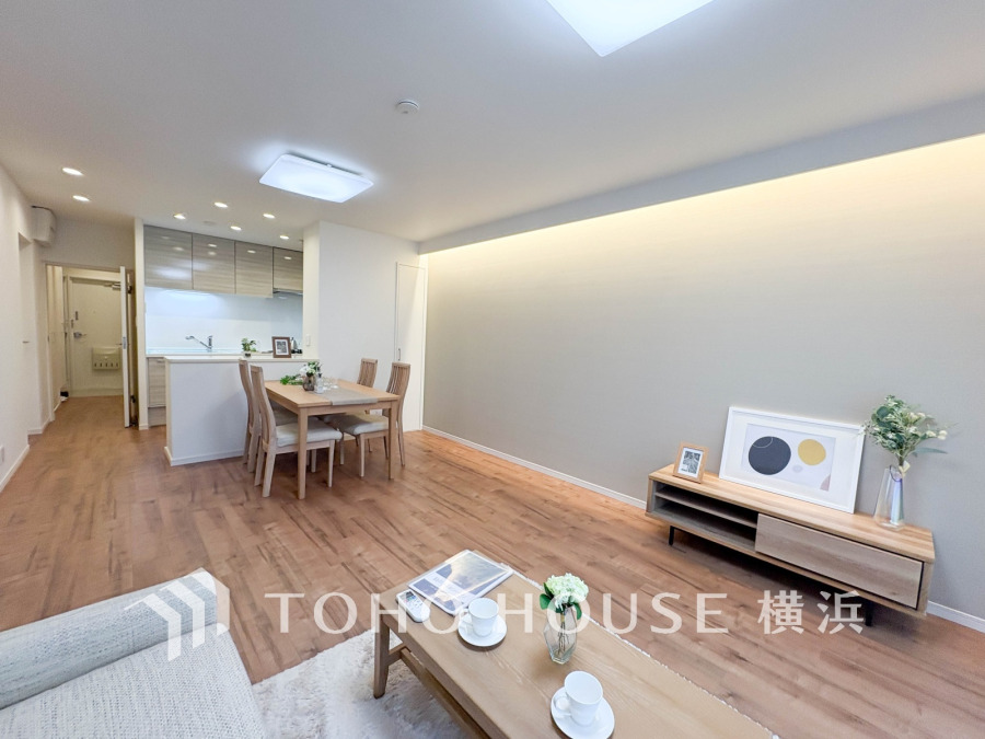 上質な時間を育む暮らしのメインステージ。寛ぎとコミュニケーションを育む居心地のよい場所。