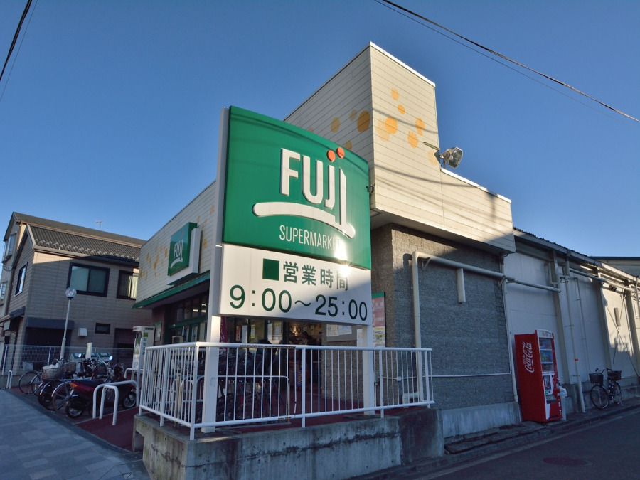 Fuji天神橋店まで　約400ｍ