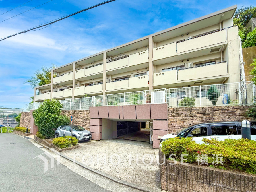 流行に左右されず、将来にわたって価値が継続する「上質」な佇まい。おしゃれな雰囲気や自然の潤い、親しみやすさといった個性を、街に新たな価値をもたらし続ける。