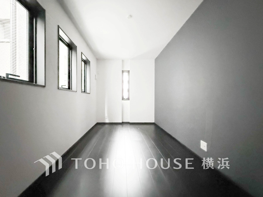 穏やかな寛ぎを届ける上質仕様のゆとりあるお部屋。自分時間を充実させながら心豊かにできるプライベート空間。